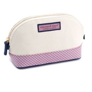 Vineyard vines make up bag